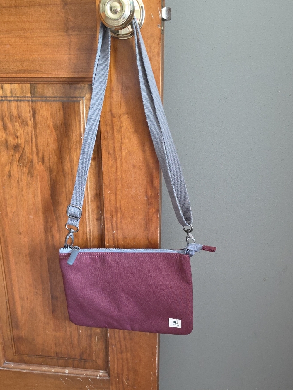 Minimalist Burgundy Crossbody Bag with Gray Strap